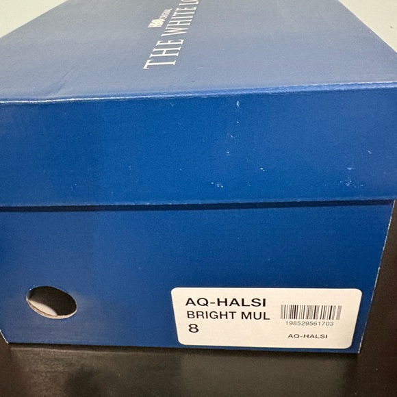 The White Lotus x Aqua Collection women’s buckle sandals | size 8 - Picture 8 of 8